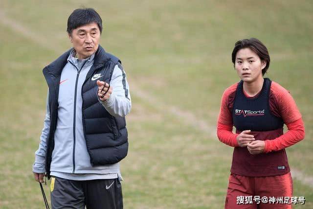 宣布了！再见胡明轩！MVP正式加入中国男篮